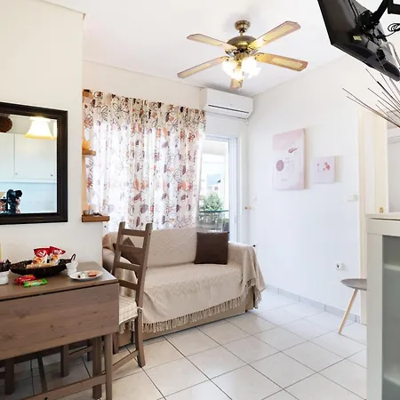 όμορφο διαμέρισμα!200 μετρα από τη θάλασσα! Kalamata