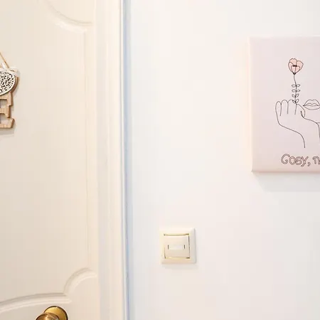 όμορφο διαμέρισμα!200 μετρα από τη θάλασσα! *