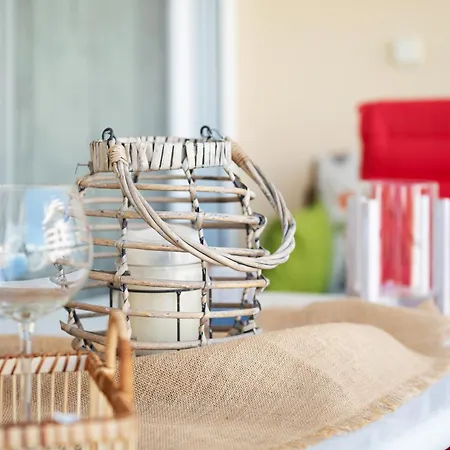 Apartment όμορφο διαμέρισμα!200 μετρα από τη θάλασσα! *