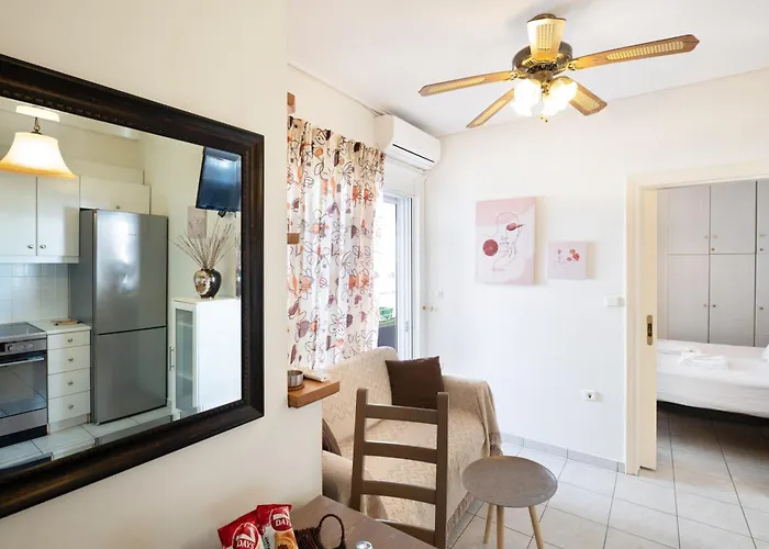 όμορφο διαμέρισμα!200 μετρα από τη θάλασσα! شقة