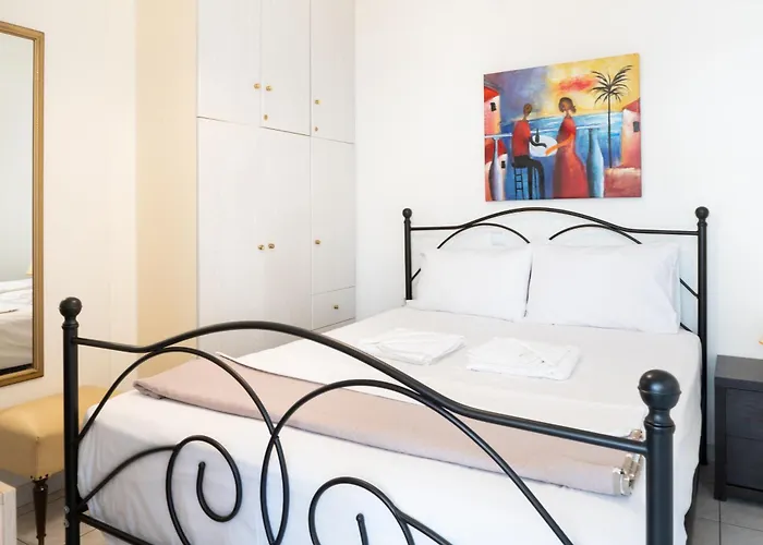 όμορφο διαμέρισμα!200 μετρα από τη θάλασσα! Apartamento Calamata