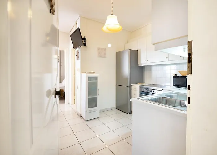 όμορφο διαμέρισμα!200 μετρα από τη θάλασσα! * Calamata